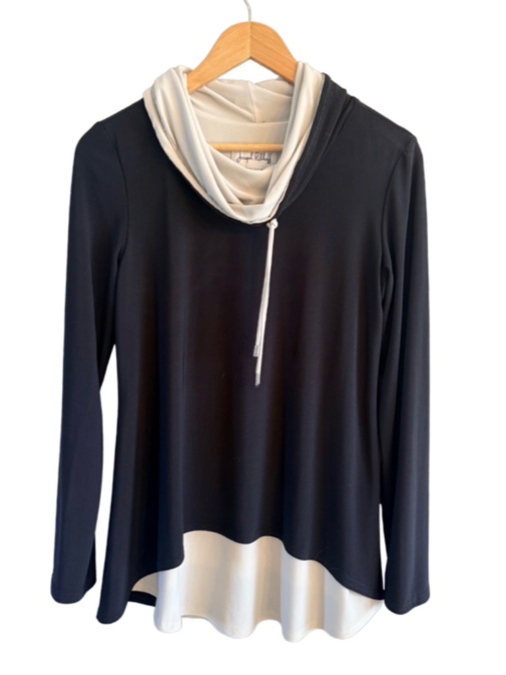 NWT Joseph Ribkoff Chic Two Tone Cowl Neck Top Black Cream Size 8